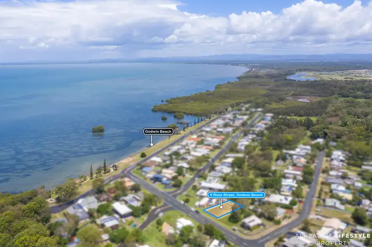 9 Rose St, Godwin Beach QLD 4511