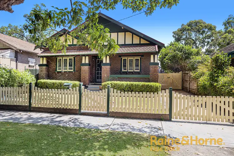 7 King Edward Street
