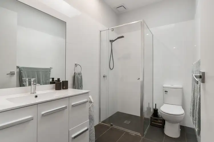Sixth view of Homely unit listing, 2/26 Scott Street, Seaford VIC 3198