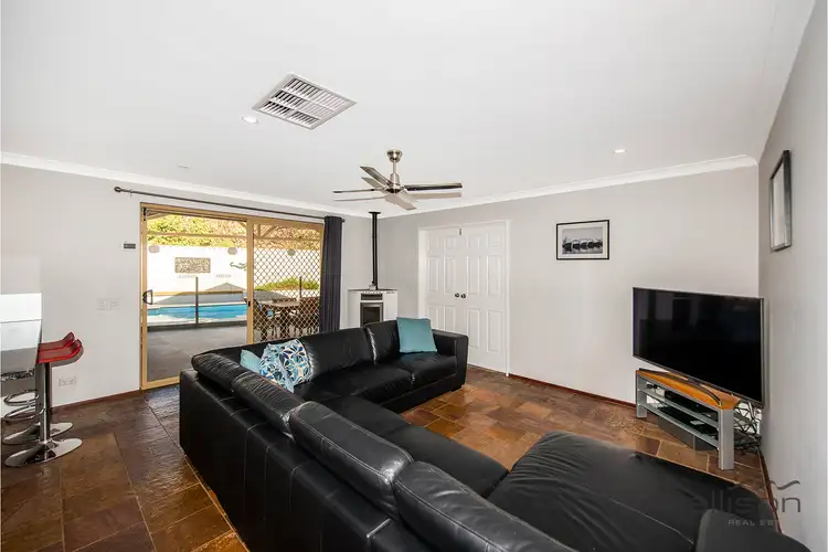 Fifth view of Homely house listing, 8 Othela Parkway, Leeming WA 6149
