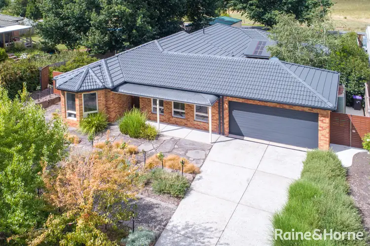 2 Olivia Court, Gisborne VIC 3437