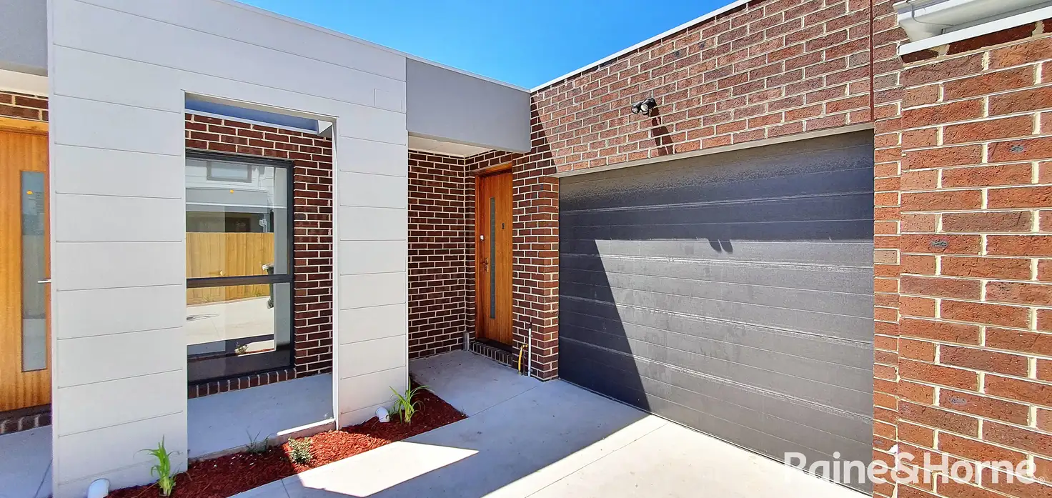Main view of Homely unit listing, 5/16-18 Curtin Street, St Albans VIC 3021