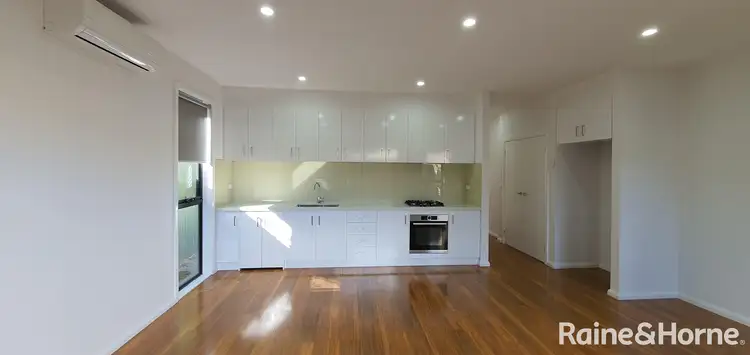 Fourth view of Homely unit listing, 5/16-18 Curtin Street, St Albans VIC 3021