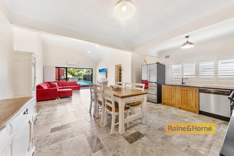6 Birdwood Avenue, Umina Beach NSW 2257