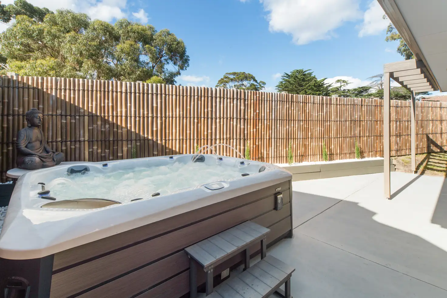 Main view of Homely house listing, 4 Oakmont Court, Frankston VIC 3199