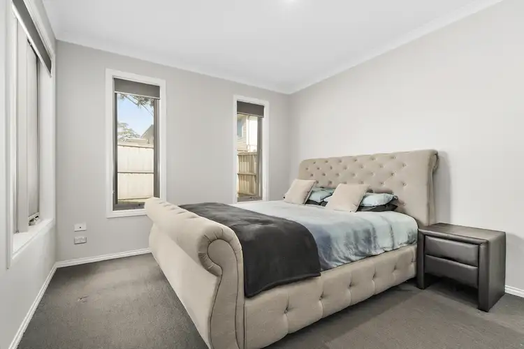 Sixth view of Homely house listing, 4 Oakmont Court, Frankston VIC 3199