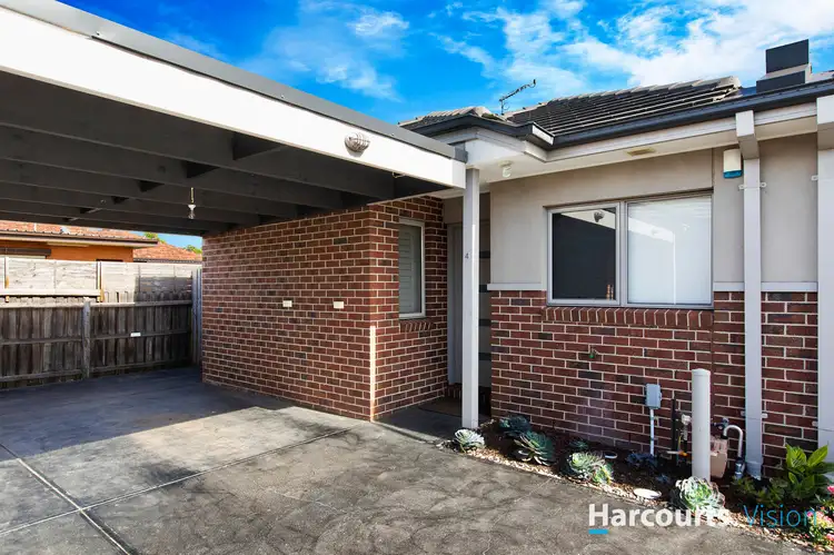 4/3-5 Nelson Court, Avondale Heights VIC 3034