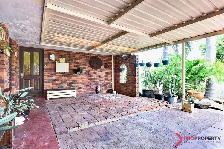 Second view of Homely house listing, 31 Chalfont Way, Swan View WA 6056
