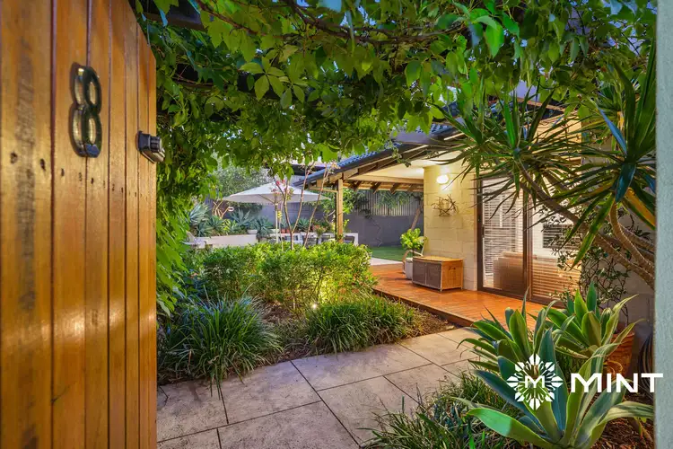 8/26 Alexandra Road, East Fremantle WA 6158