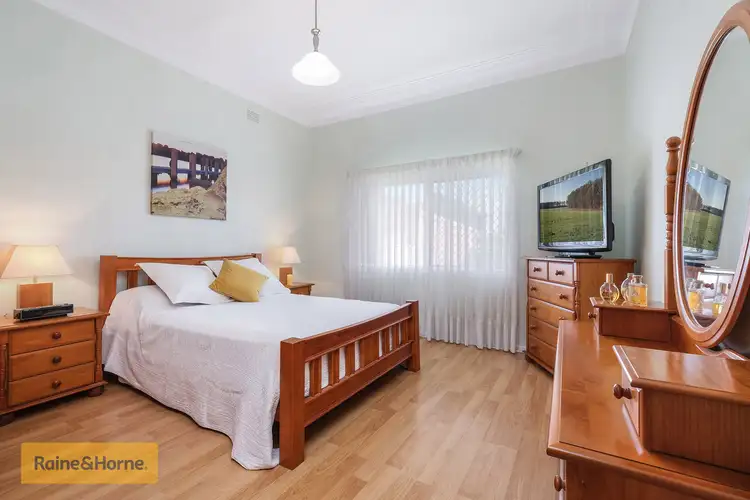 22 Tripod Street, Concord NSW 2137