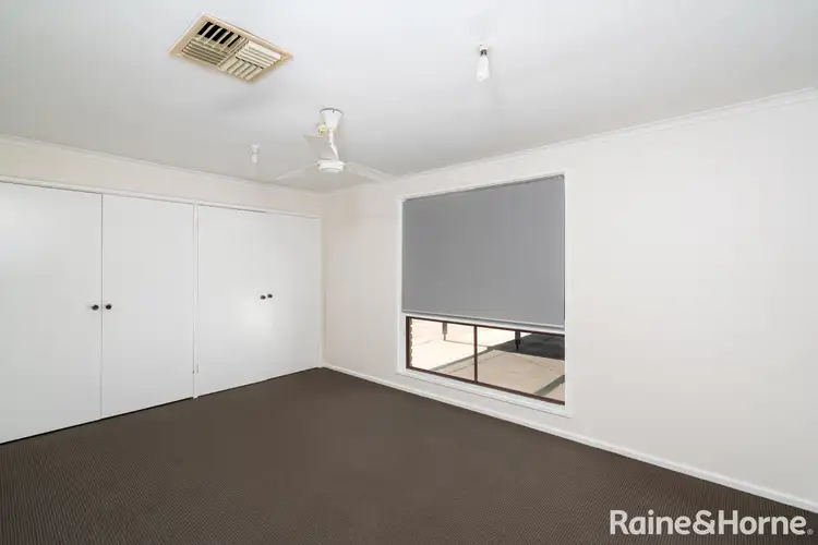 Fifth view of Homely house listing, 4 Nandina Avenue, Lake Albert NSW 2650