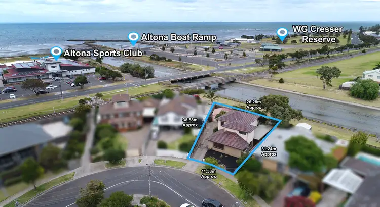 60 Simmons Drive, Seaholme VIC 3018
