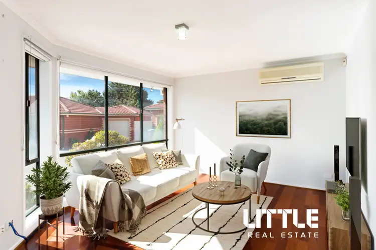 Second view of Homely house listing, 2/4 Jade Court, Narre Warren VIC 3805