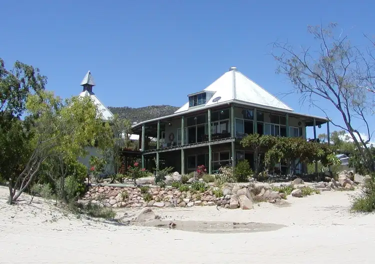 59 Moonlight Bay Esplanade, Gumlu QLD 4805