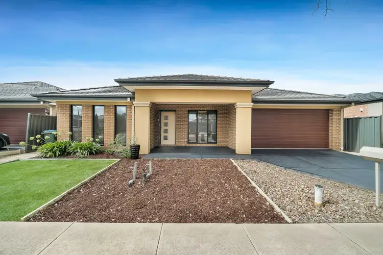 12 Edenvale Street, Manor Lakes VIC 3024