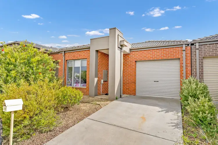 75 Havana Parade, Pakenham VIC 3810