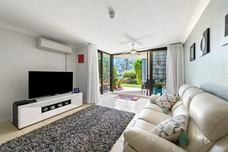 Main view of Homely unit listing, 4/32 Victoria Terrace, Kings Beach QLD 4551