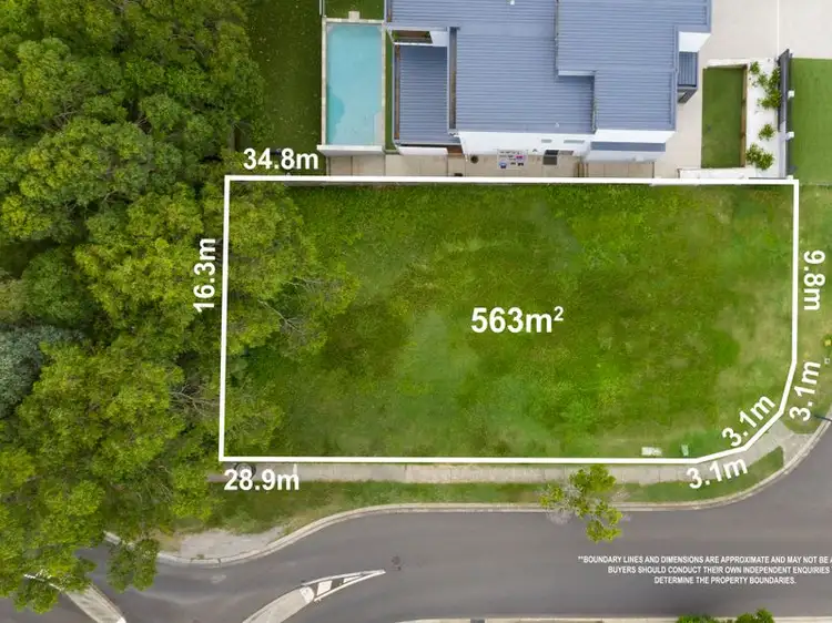 2 Nelson Place, Carindale QLD 4152