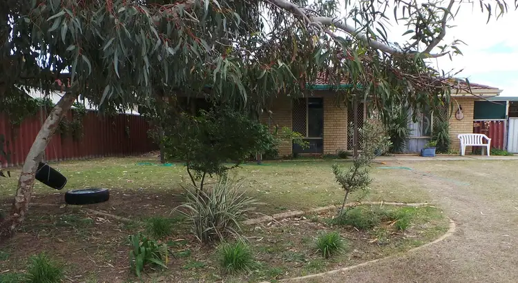 10 Bellbird Court, Greenfields WA 6210