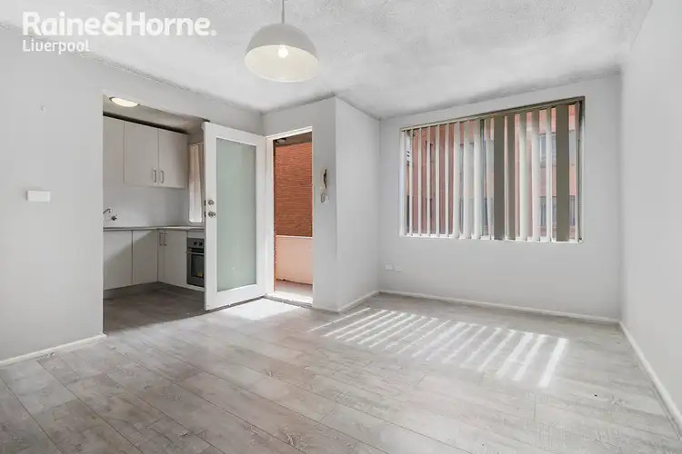 1/14 Forbes Street, Warwick Farm NSW 2170