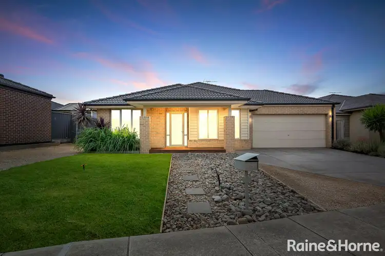 3 Ellesmere Grove, Melton West VIC 3337