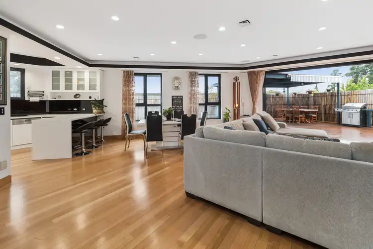 Fourth view of Homely townhouse listing, 2/11 Ferndale Drive, Frankston VIC 3199