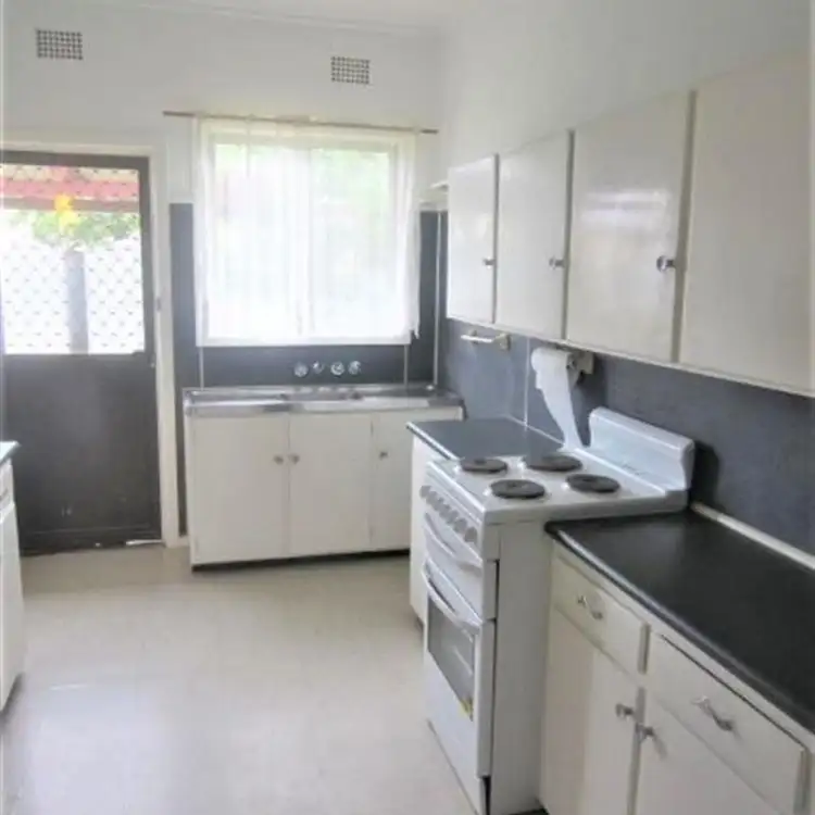 Second view of Homely unit listing, 2/29 Elizabeth Crescent, Cobar NSW 2835
