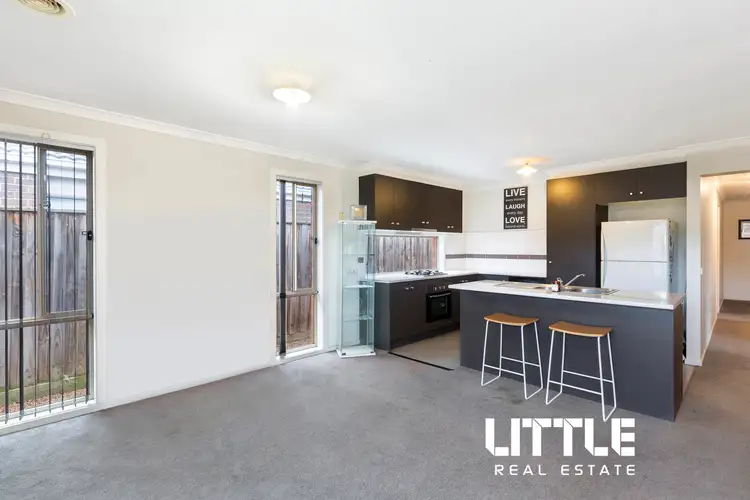 10 Central Avenue, Pakenham VIC 3810