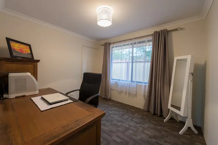 Sixth view of Homely semi-detached listing, 263A Second Street, Wonthella WA 6530