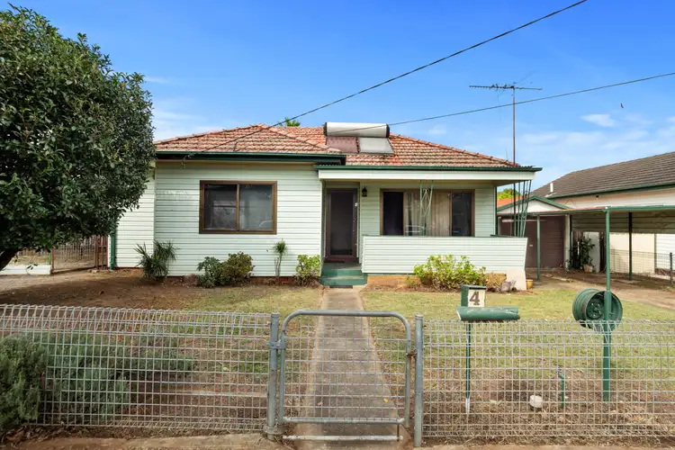 4 Kenny Avenue, St Marys NSW 2760