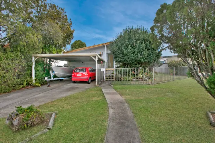 36 Bushing Street, Wynnum West QLD 4178