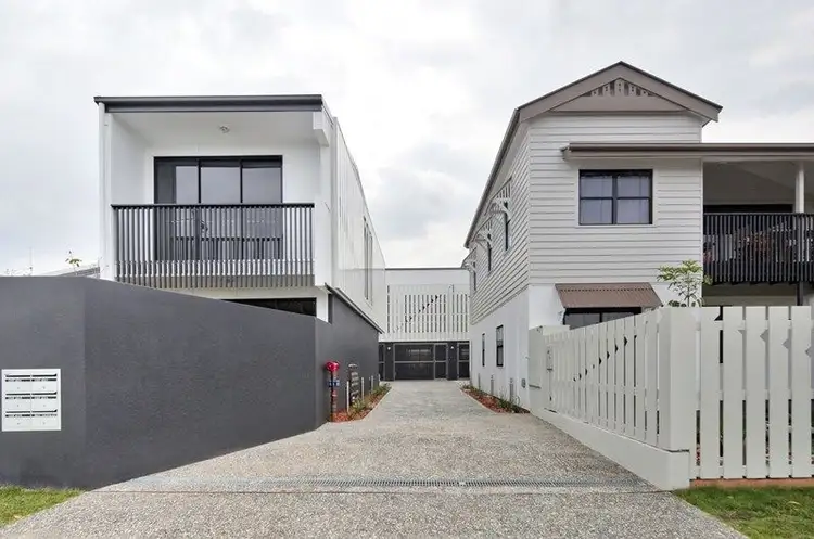 2/102 Kates Street, Morningside QLD 4170