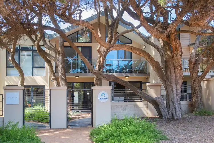 10/6 Dawson Drive, Yallingup WA 6282