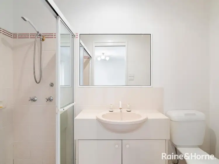 Seventh view of Homely villa listing, 1/10 Russell Street, East Gosford NSW 2250