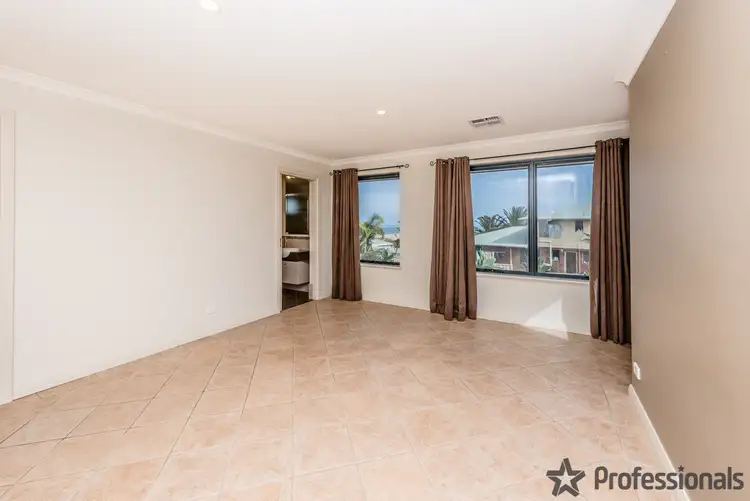 Sixth view of Homely house listing, 16 Eakins Crescent, Wandina WA 6530