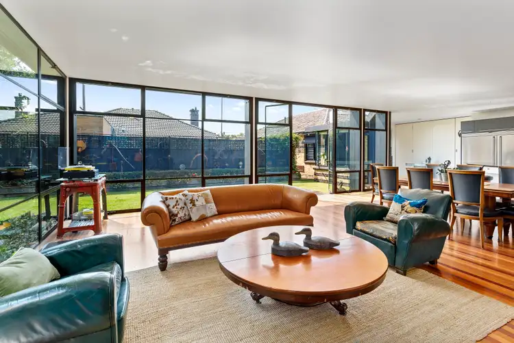 Second view of Homely house listing, 6 Patterson road, Bentleigh VIC 3204