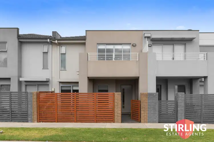 19 Belfort Lane, Cranbourne VIC 3977