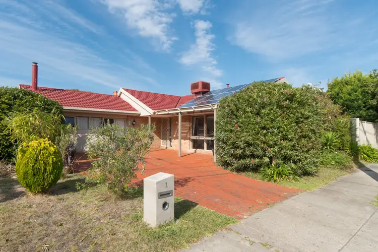 1 Settlers Way, Frankston South VIC 3199