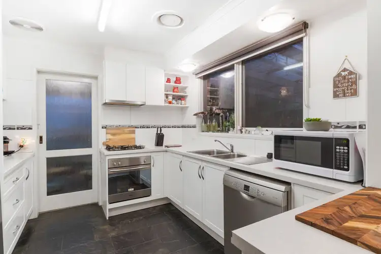 Fifth view of Homely house listing, 19 Lerwick Court, Frankston VIC 3199