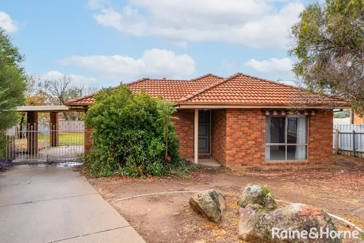 10 Harrier Street