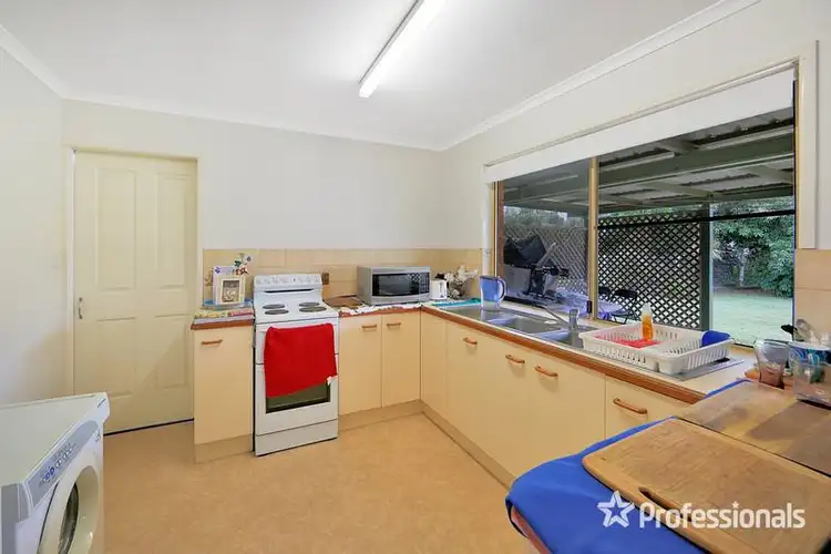 Fourth view of Homely house listing, 7 Cooper Court, Avenell Heights QLD 4670