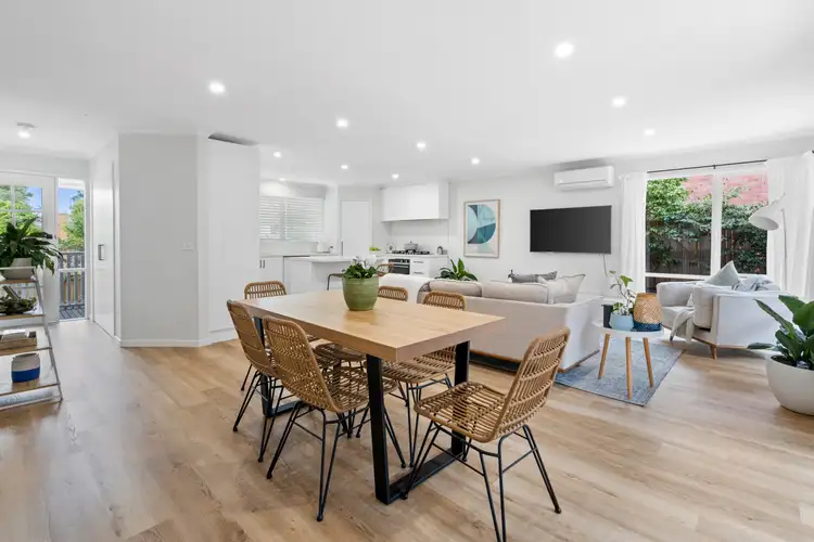 Main view of Homely house listing, 5 Mount View Court, Frankston VIC 3199