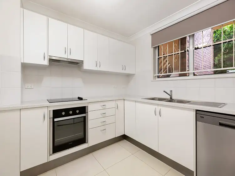 Main view of Homely unit listing, 5/77 Warren Street, St Lucia QLD 4067
