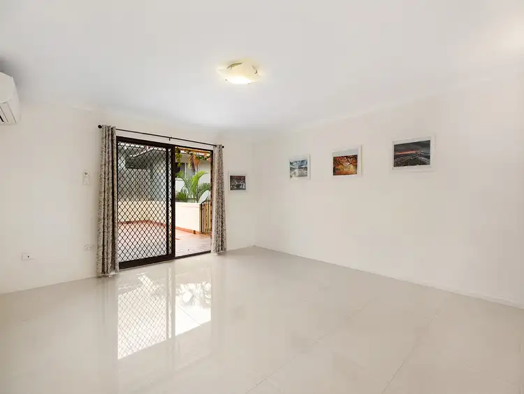 Third view of Homely unit listing, 5/77 Warren Street, St Lucia QLD 4067