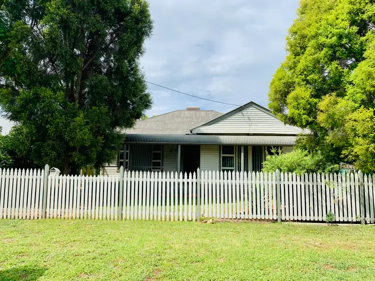 33 Elizabeth Street, Dubbo NSW 2830