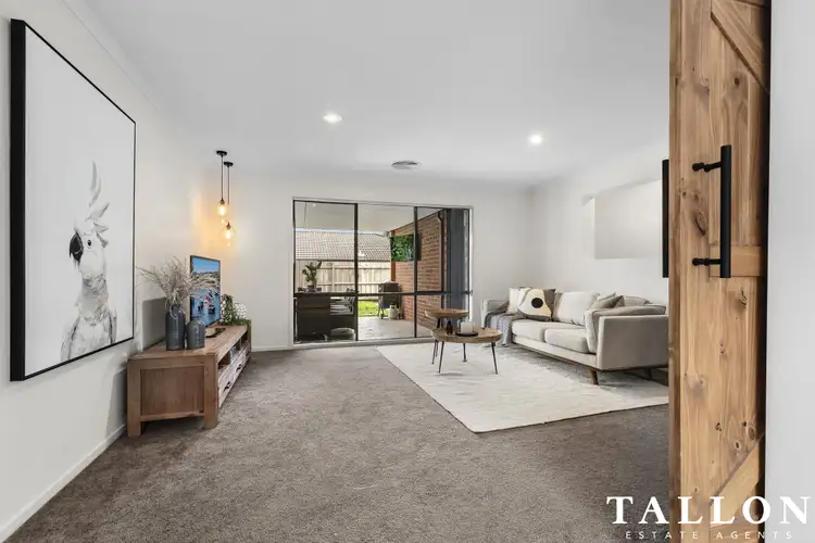Fourth view of Homely house listing, 2 Petalnina Close, Somerville VIC 3912
