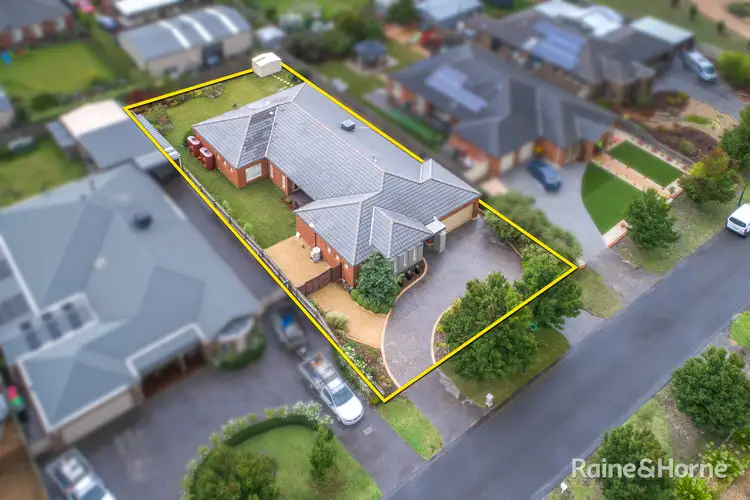 Third view of Homely house listing, 9 Sauvignon Court, Sunbury VIC 3429