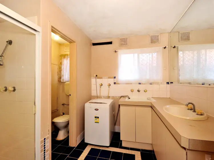 Seventh view of Homely block of units listing, 6/14 Canham Way, Orelia WA 6167