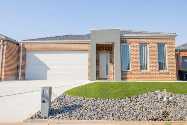 13 Toolern Waters Drive