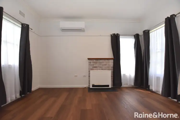 Fifth view of Homely unit listing, 3 Maxwell Avenue, Orange NSW 2800